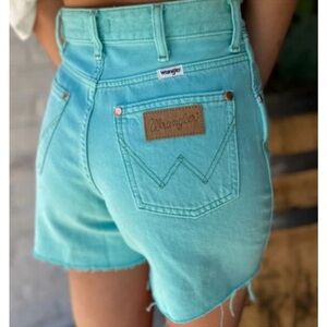 Wrangler "Donna" Size 29 Turquoise Jean Shorts High Rise Mom New W Tag